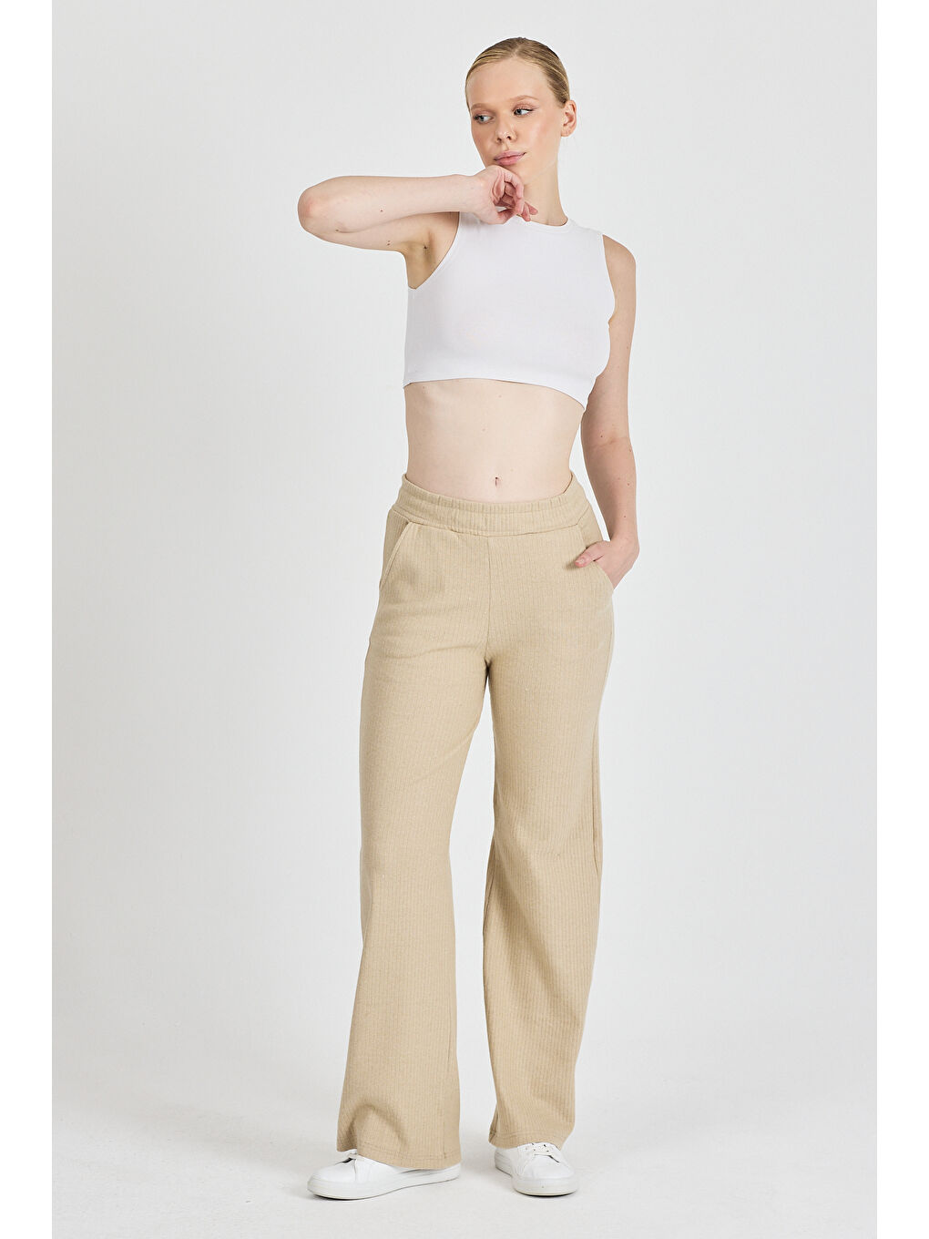 Kadın Bej Yüksek Bel Bol Paça Kaşkorse Fitilli Cepli Pantolon Eşofman Altı