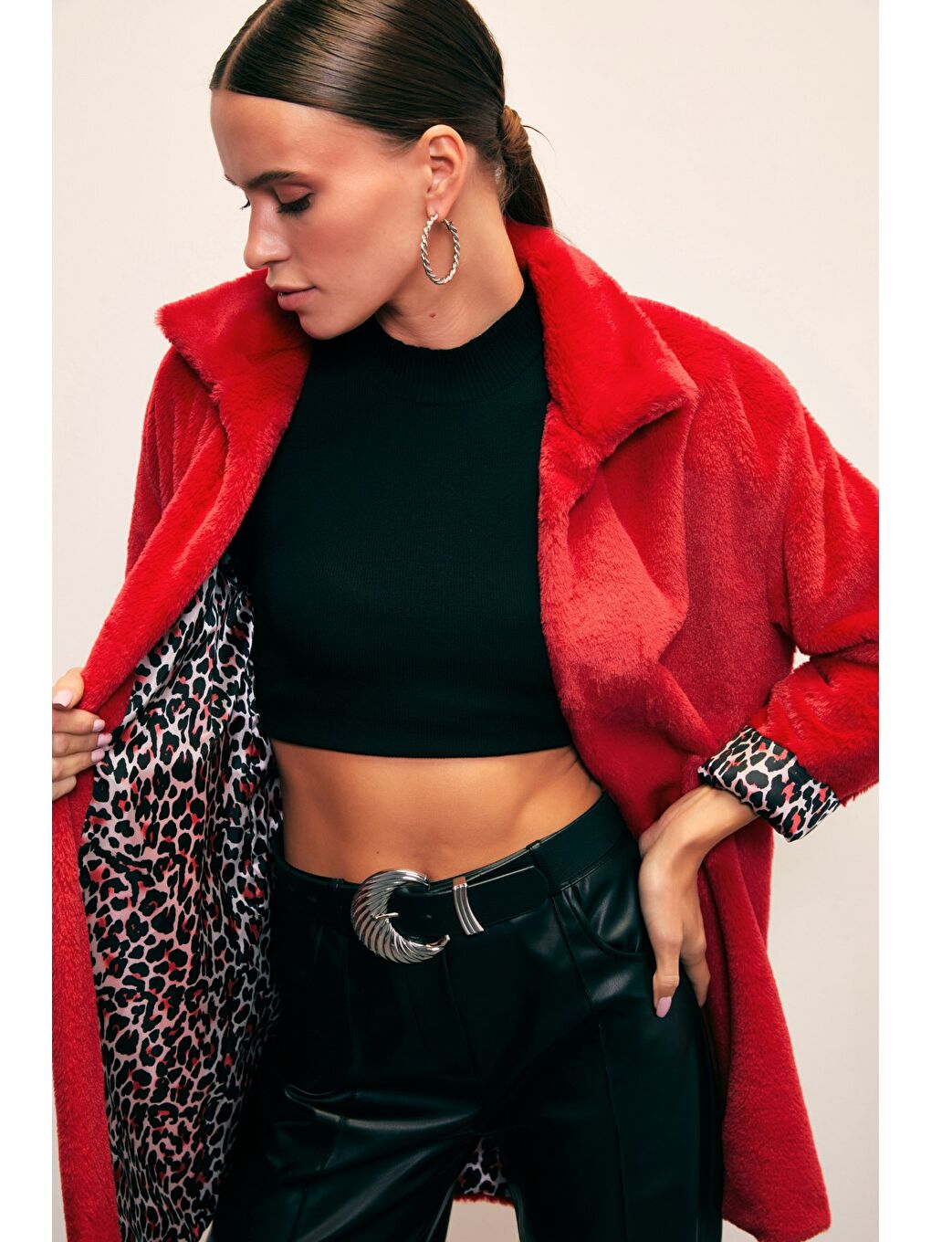 Leopar Astarlı Pelüş Kaban - Kırmızı-3