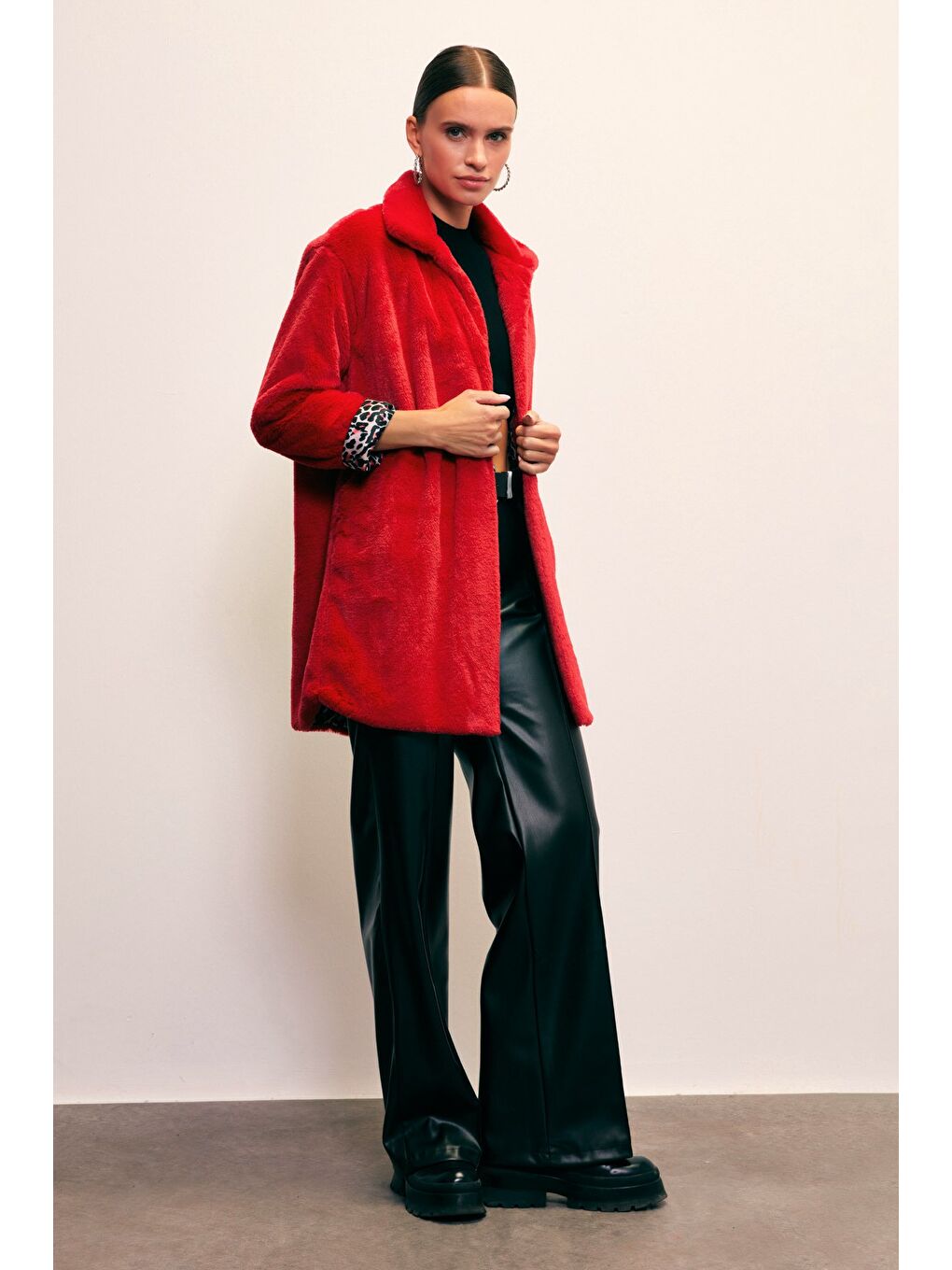 Leopar Astarlı Pelüş Kaban - Kırmızı-5