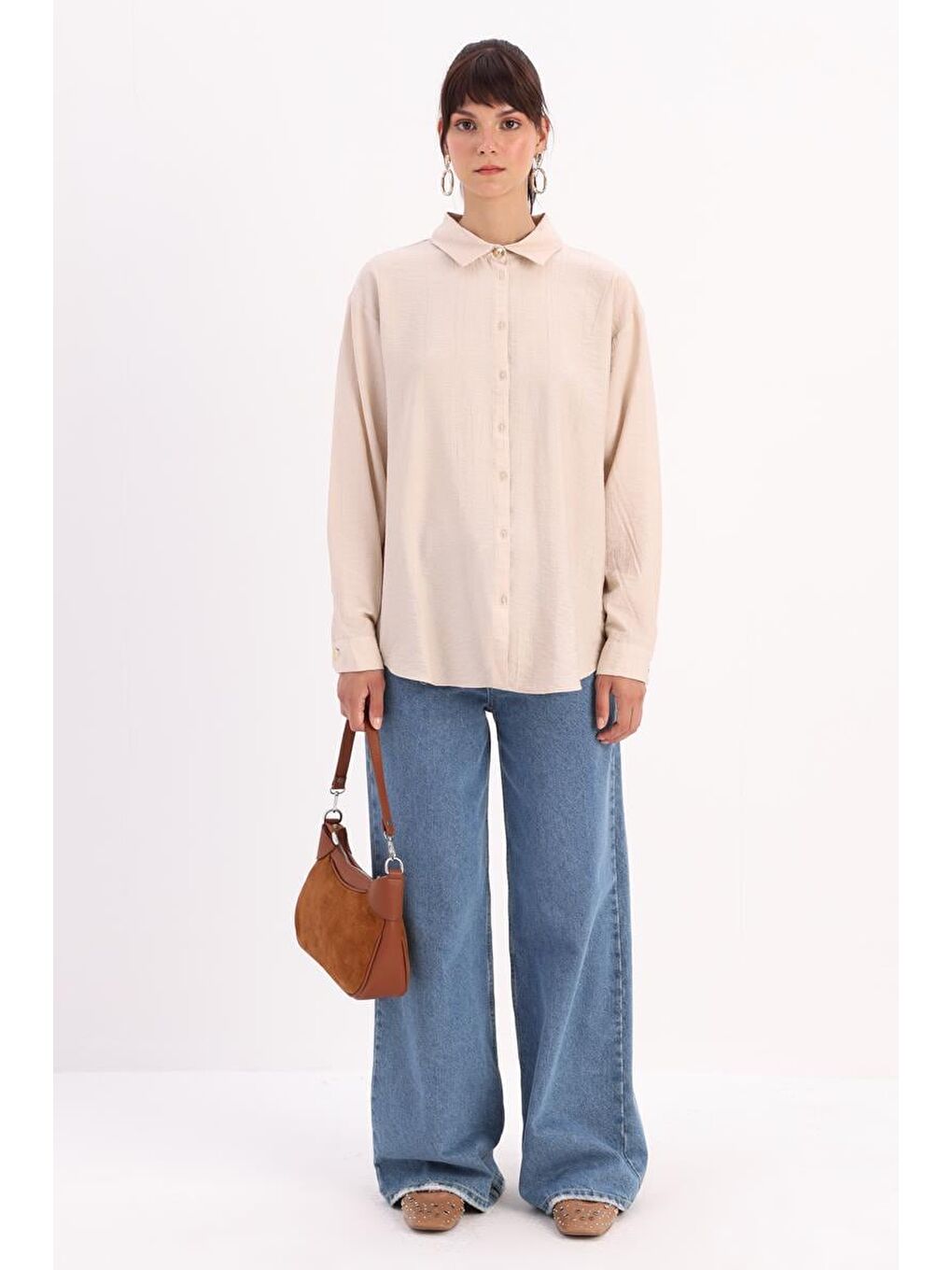 Bej Manşet Detaylı Düğmeli Gömlek-1