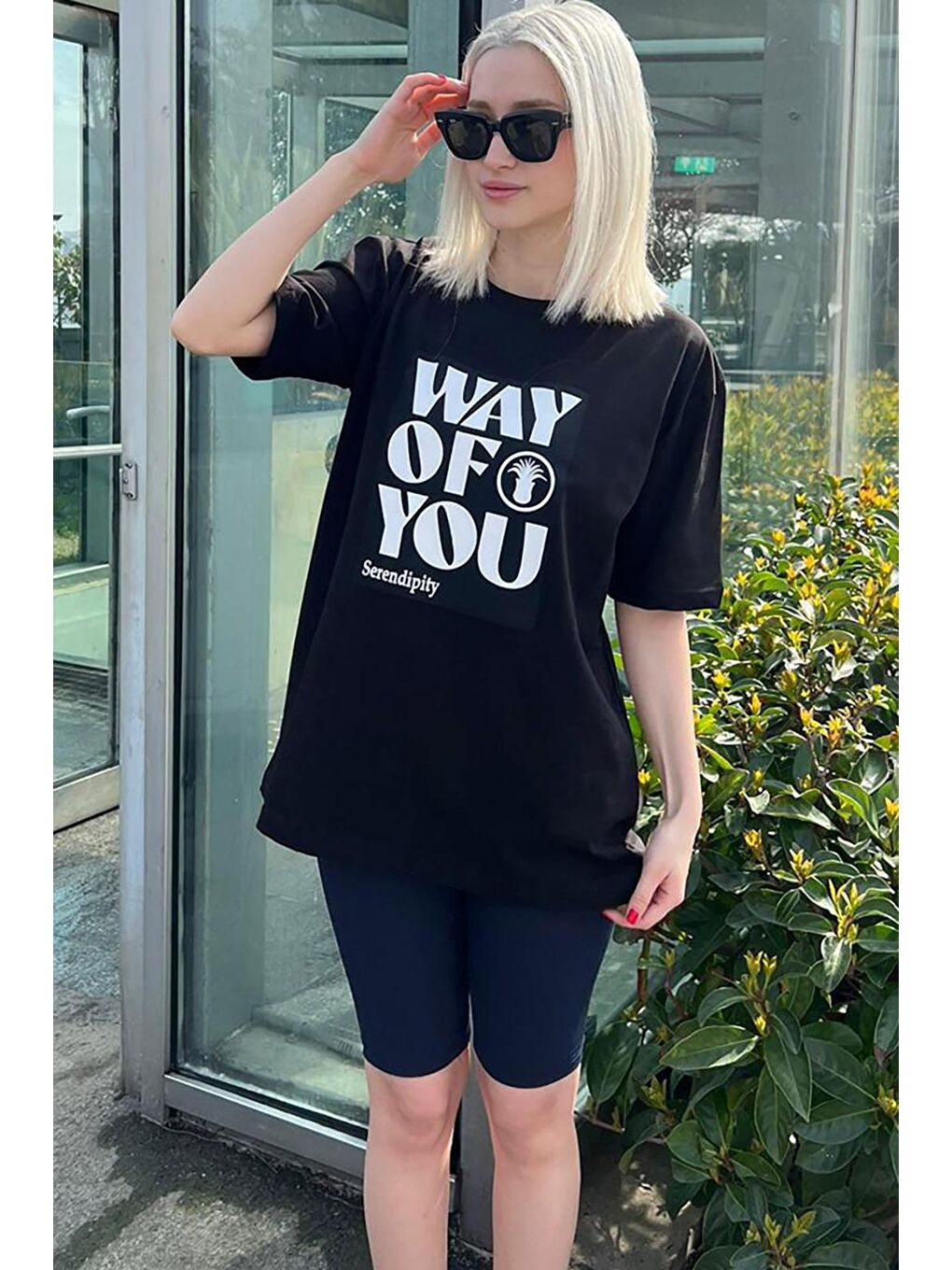 Siyah Baskılı Bisiklet Yaka Overfit Tişört-2