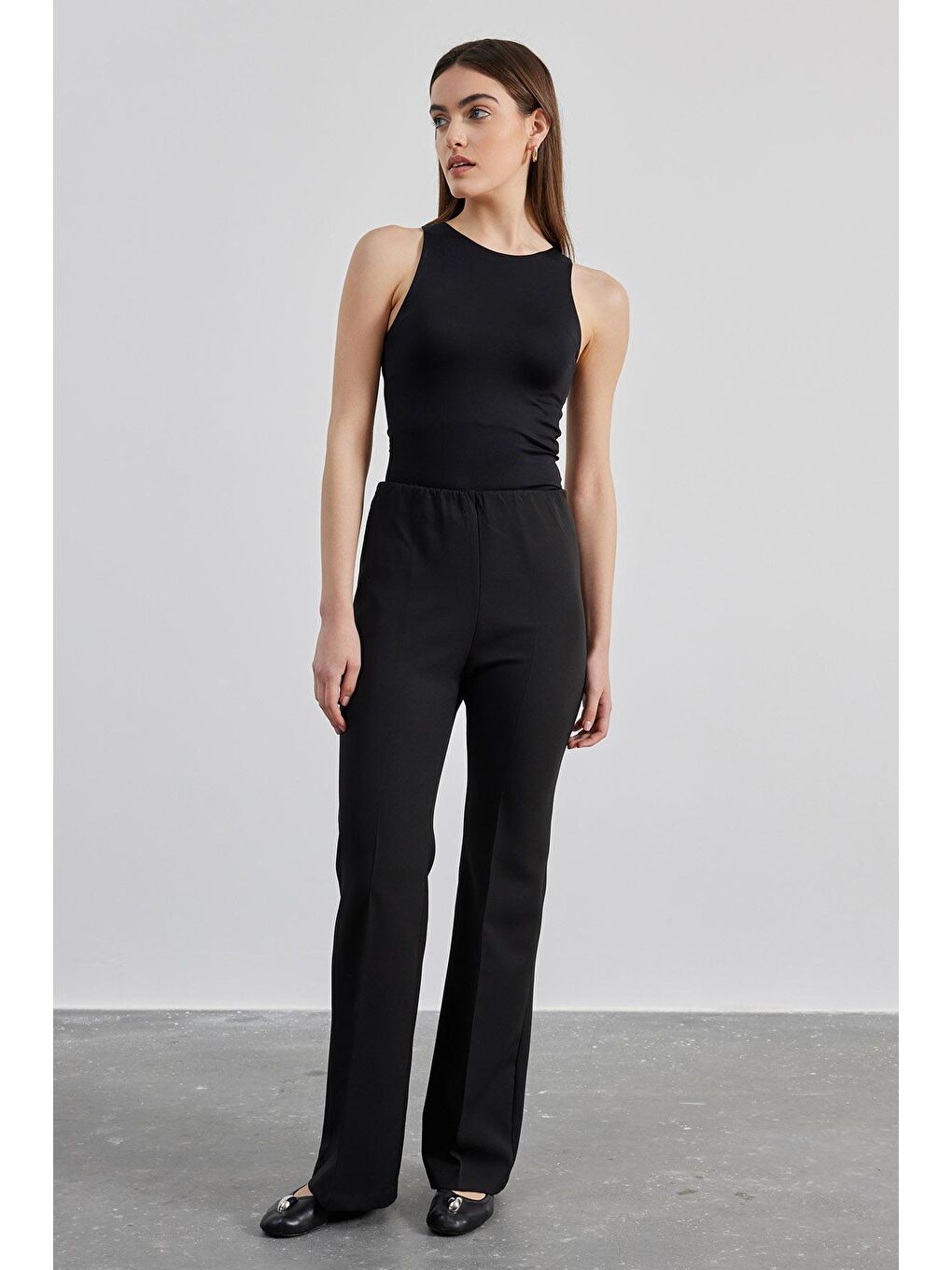 Beli Lastikli Krep Pantolon - Siyah-4
