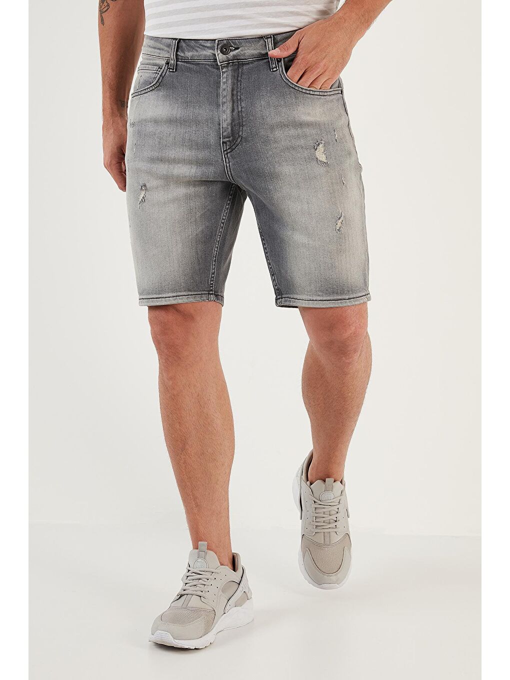 Buratti Gri Pamuklu Normal Bel Slim Fit Jean  Short 4501M22IBIZA - 1