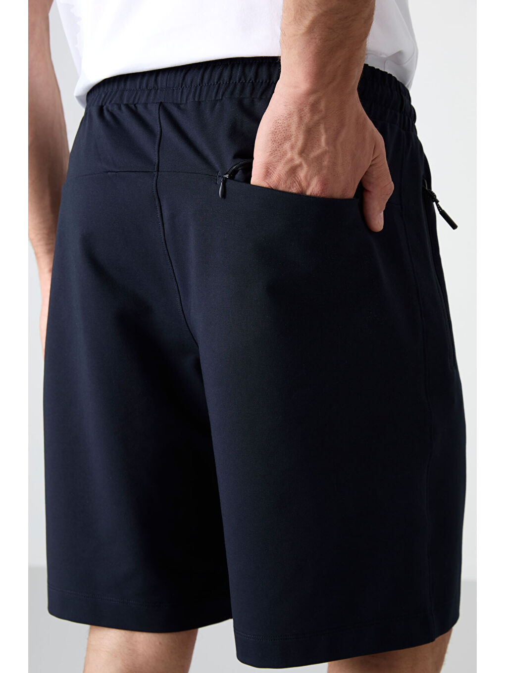 Lacivert Gizli Fermuar Arka Cepli Bağcıklı Standart Kalıp Erkek Şort - 81136-4