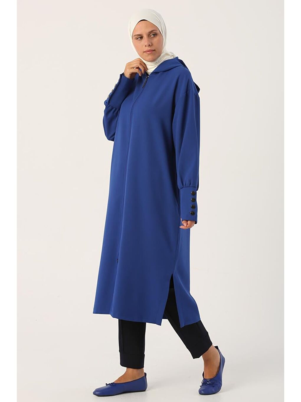 Mavi Saks Kapüşonlu Fermuarlı Rahat Kalıp Hırka-1