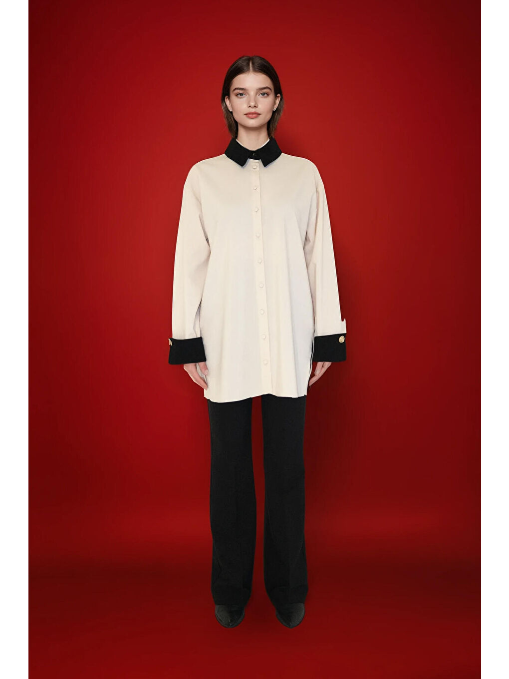 Ekru Gold Düğme Detaylı Kontrast Gömlek