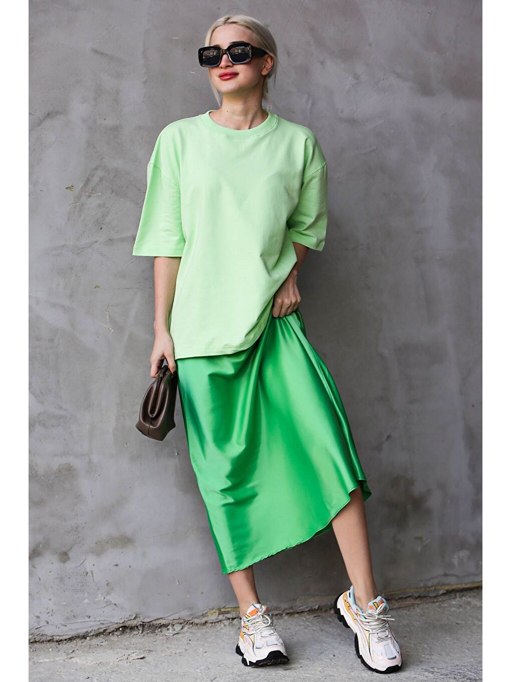 Açık Yeşil Bisiklet Yaka Basic Oversize Tişört-2