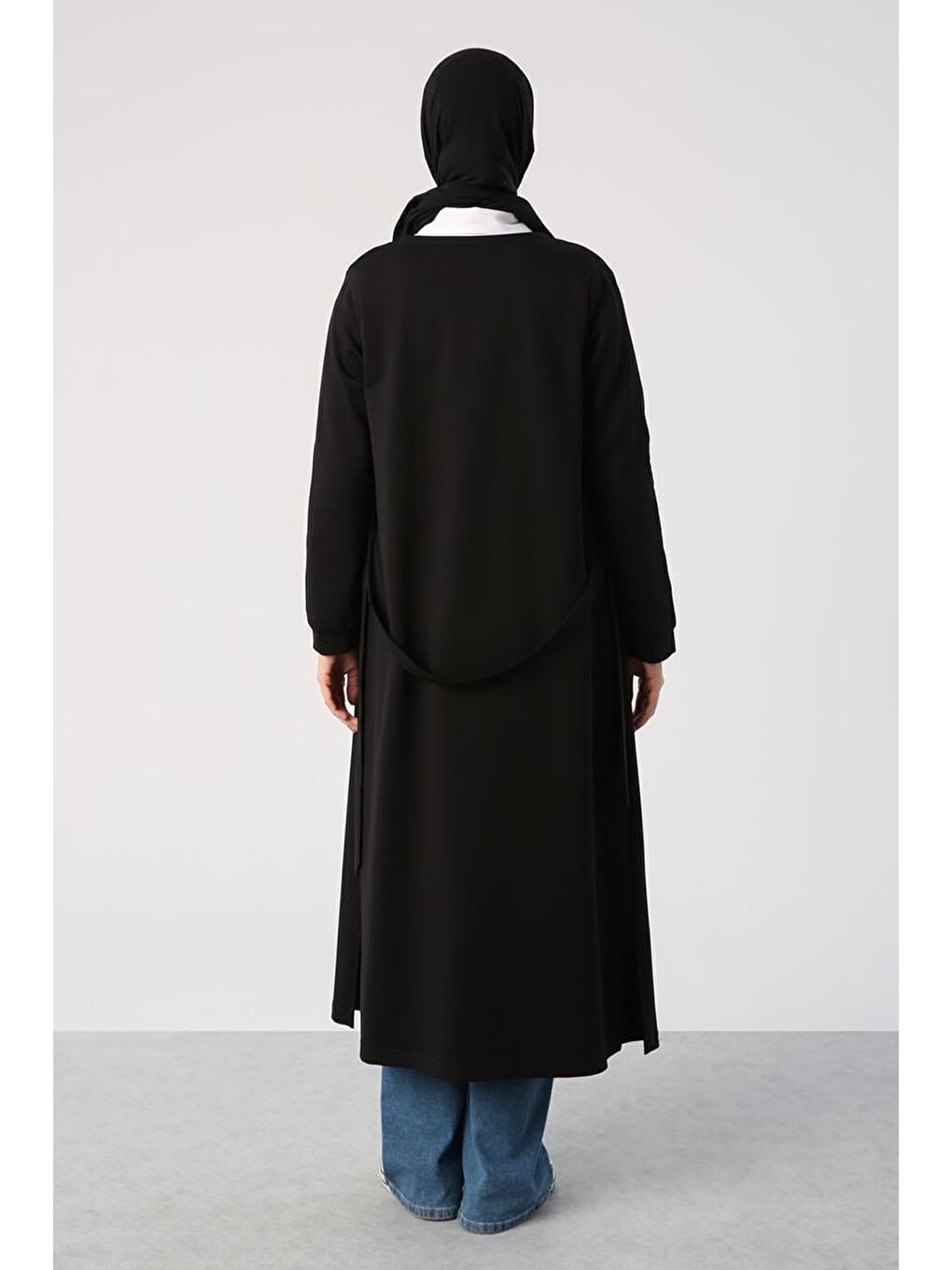 Siyah Kuşaklı Cepli Bisiklet Yaka Uzun Hırka-3