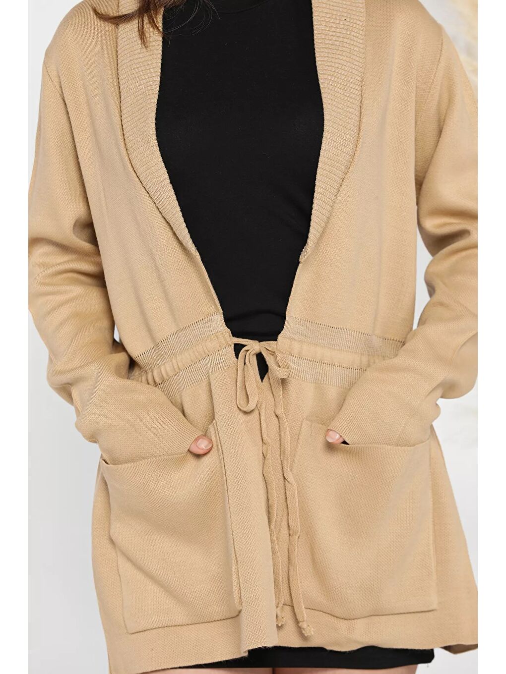 Ekru Kadın Cepli Bağcıklı Triko Hırka-3