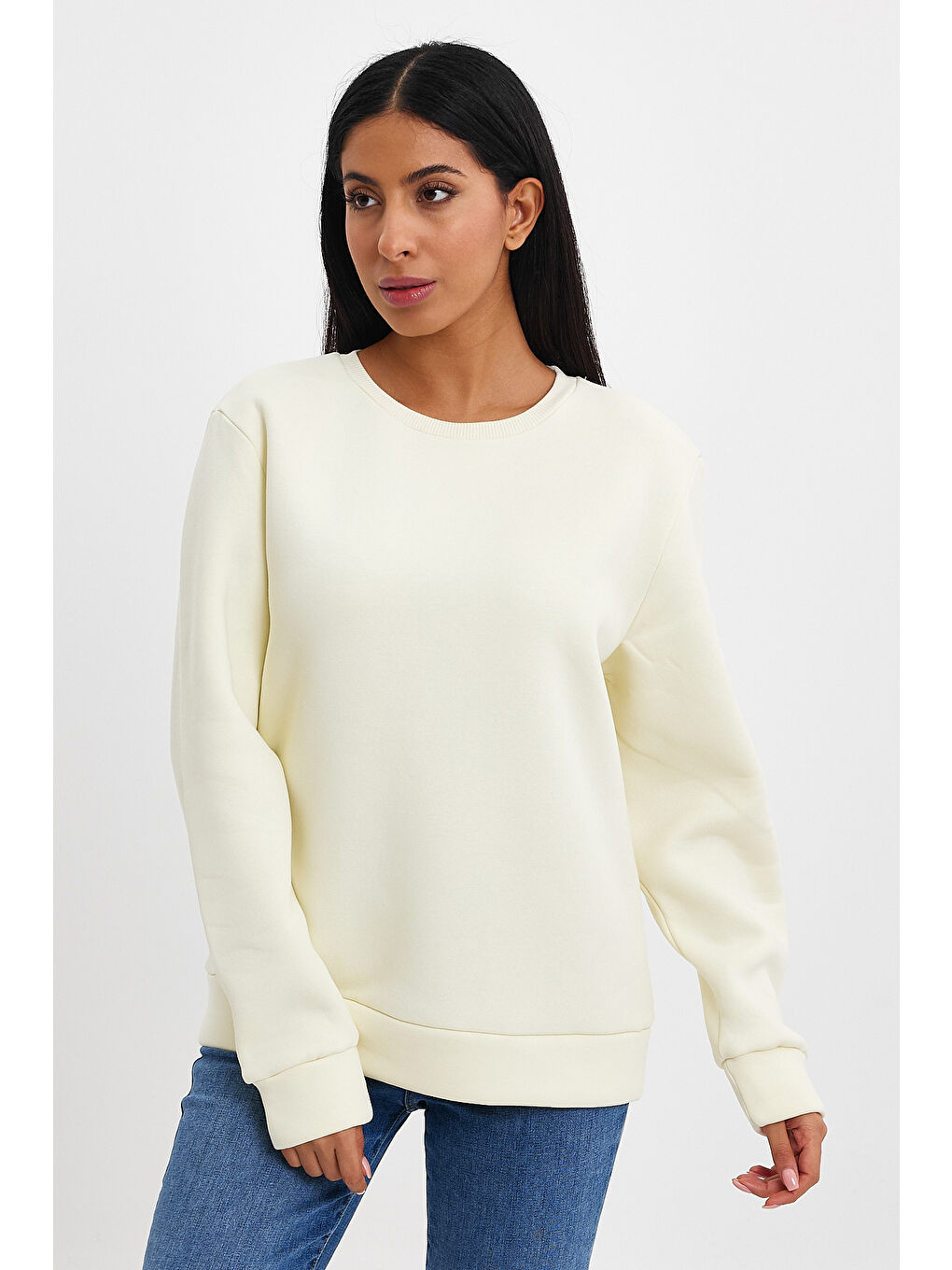 Ekru Kadın Bisiklet Yaka Rahat Kalıp 3 iplik İçi Polarlı Kalın Sweatshirt SPR24SWK36-3