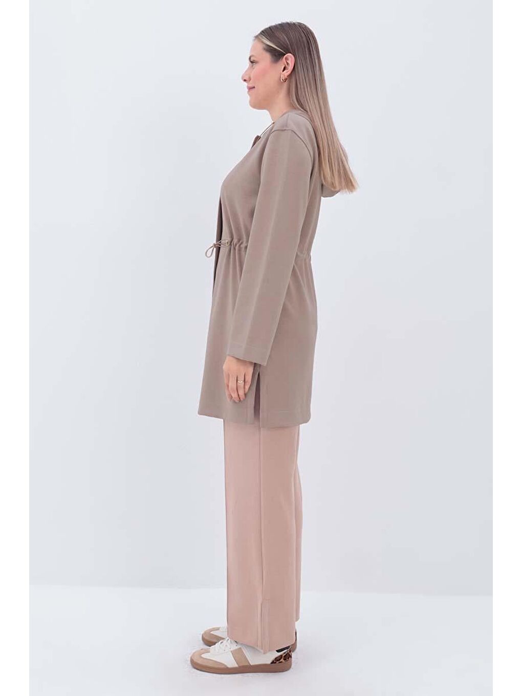 Bej Vizon Kapüşonlu Belden Kanallı Hırka-2