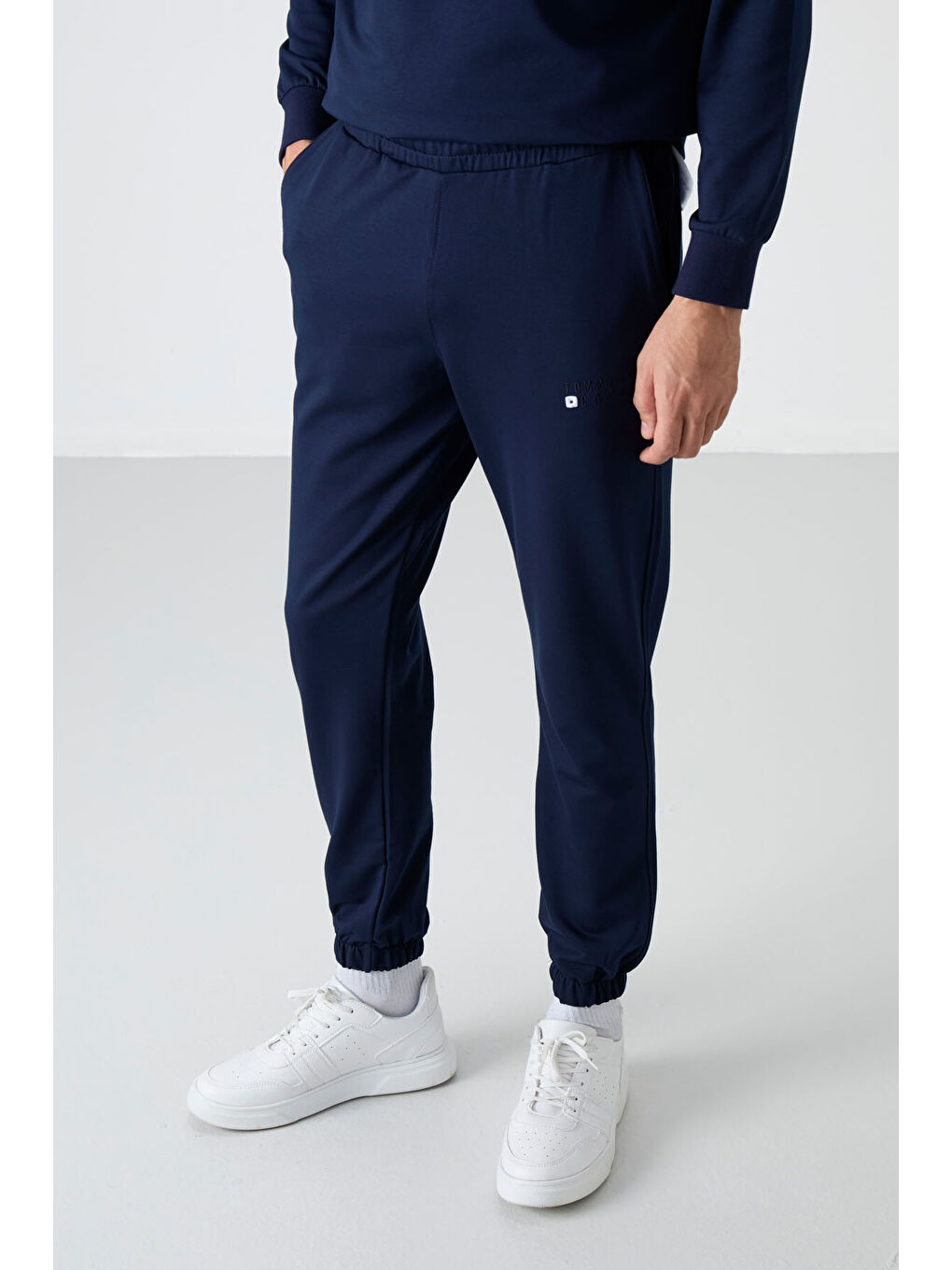 İndigo Casual Bisiklet Yaka Lastik Paça Erkek Oversize Eşofman Takımı - 85120-4