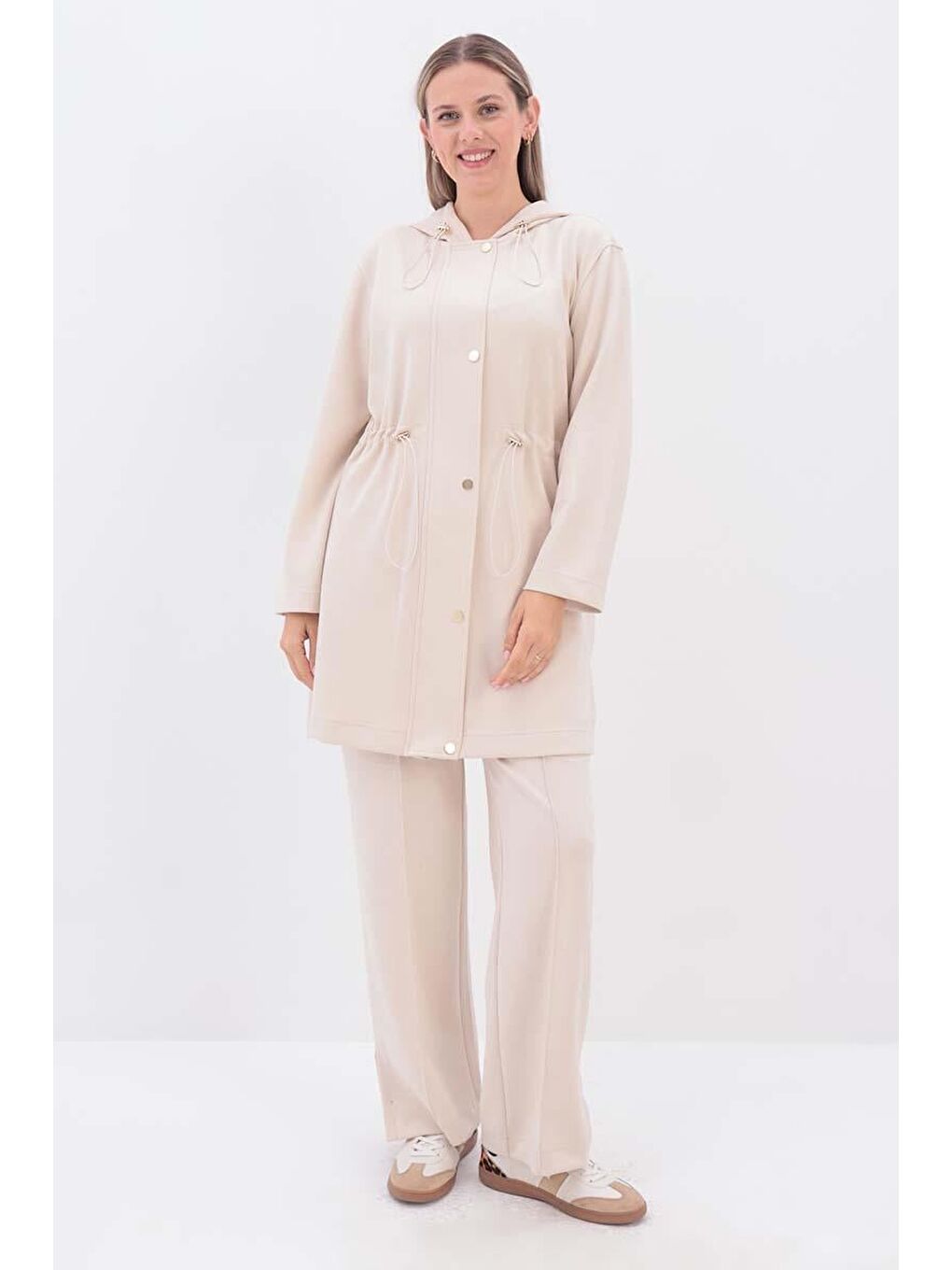 Açık Bej Kapüşonlu Belden Kanallı Hırka-1