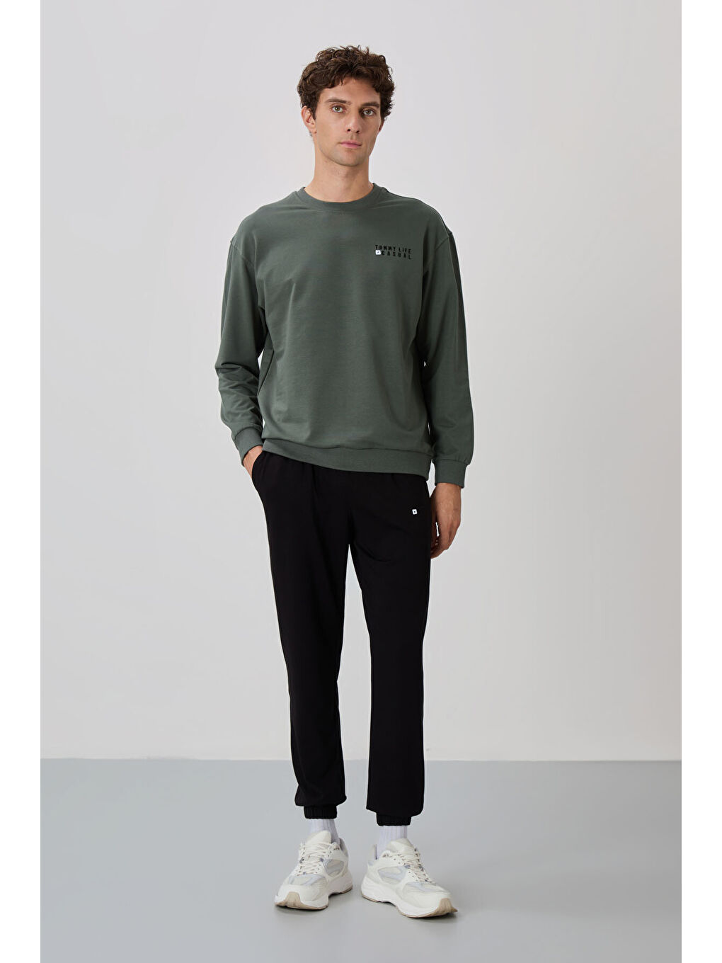 Yeşil Çağla - Siyah Casual O Yaka Lastik Paça Erkek Oversize Eşofman Takımı - 85120-3