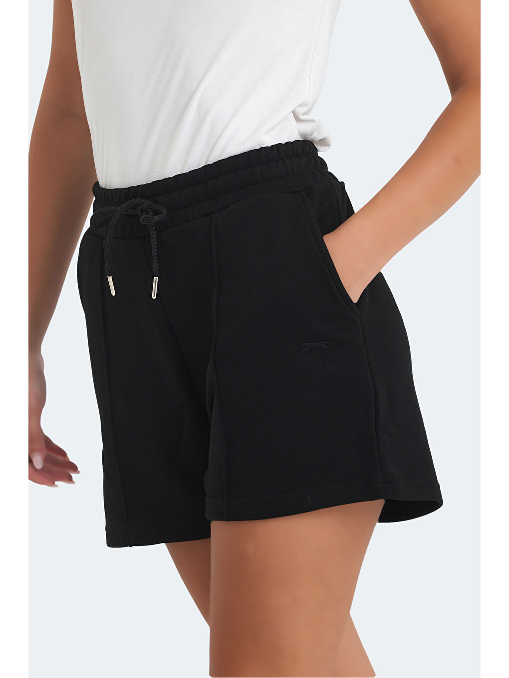 VIXI Kadın Cepli Siyah Şort-1