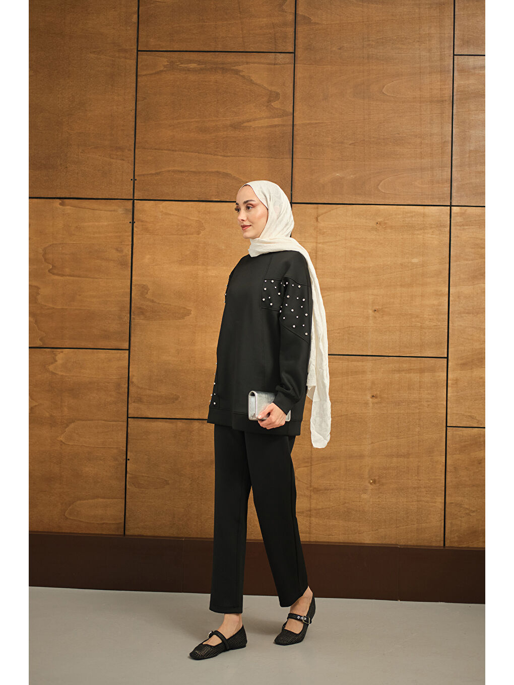 Kadın Taş Detay Takım Siyah-3