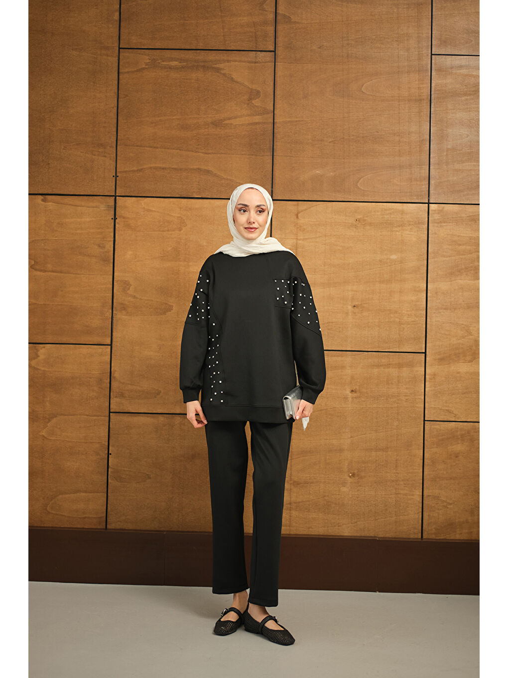 Kadın Taş Detay Takım Siyah-4