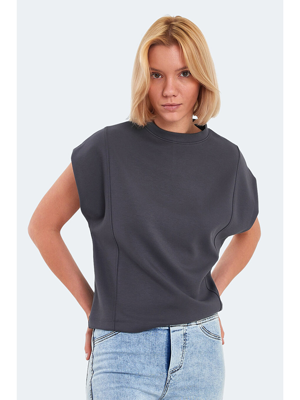 VINCENZA Kadın Koyu Gri Tişört-2