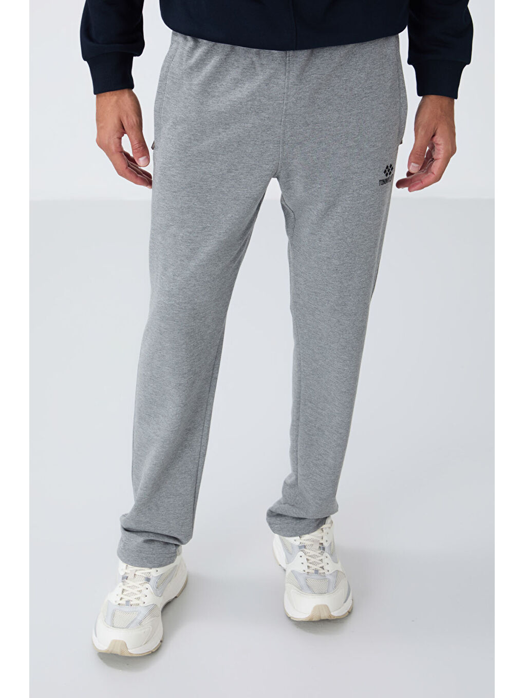 Gri Melanj Fermuar Cepli Dar Kalıp Klasik Paça Erkek Eşofman Alt - 84669-2