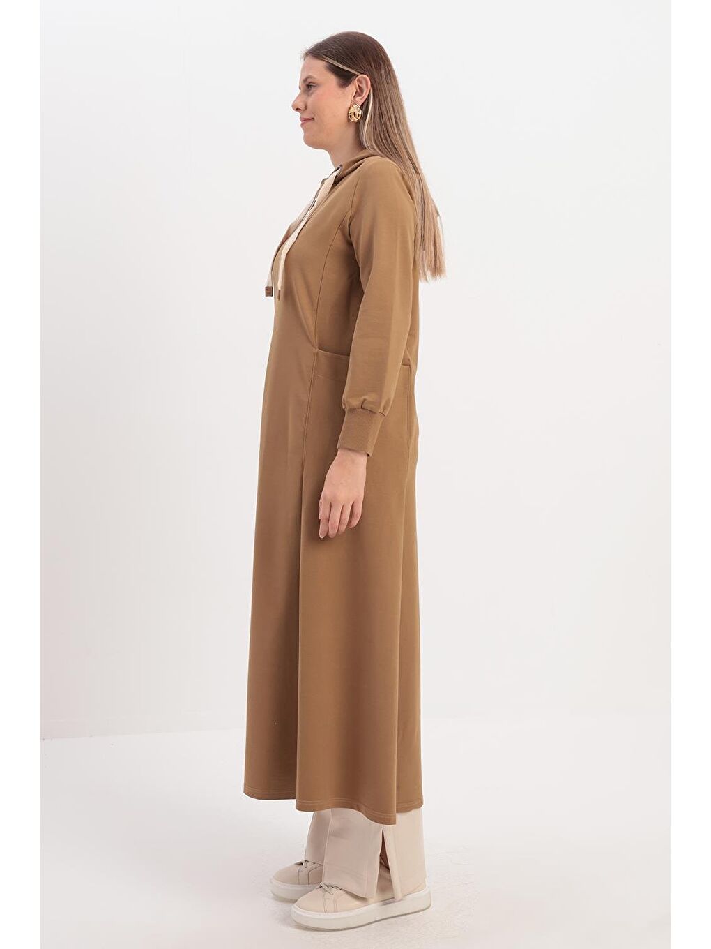 Bej Süet Garnili Kapüşonlu Ferace-1