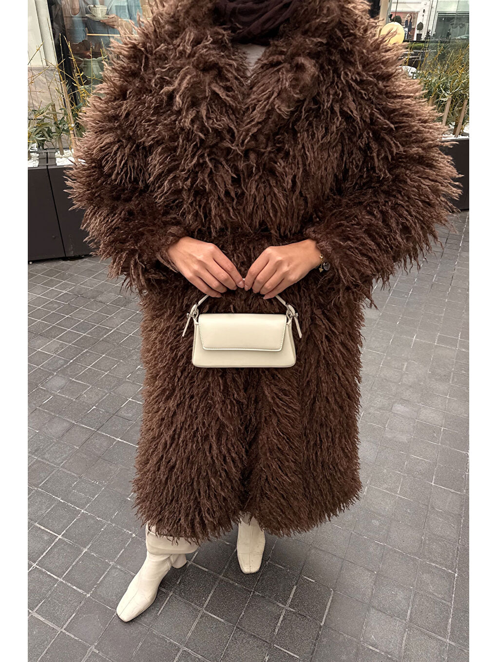 Kadın Tüylü Pelüş Kaban Kahverengi