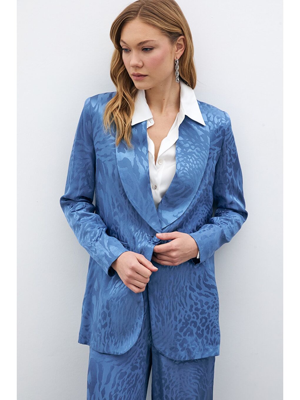 Desenli Saten Ceket - İndigo-1
