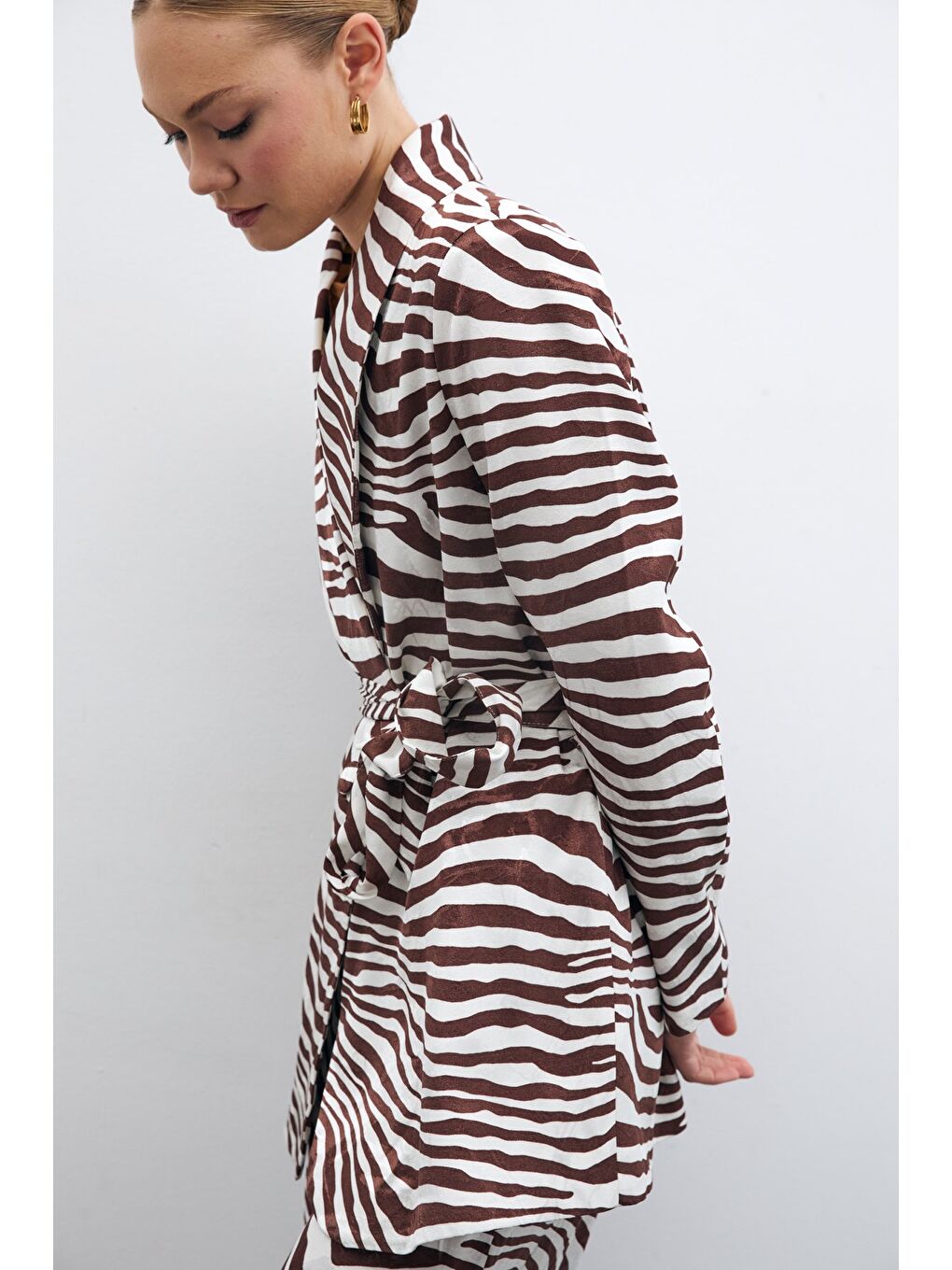 Kahverengi Kuşaklı Zebra Ceket - Kahve-5