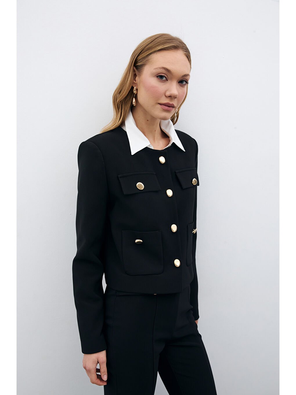 Düğmeli Kısa Ceket - Siyah-1