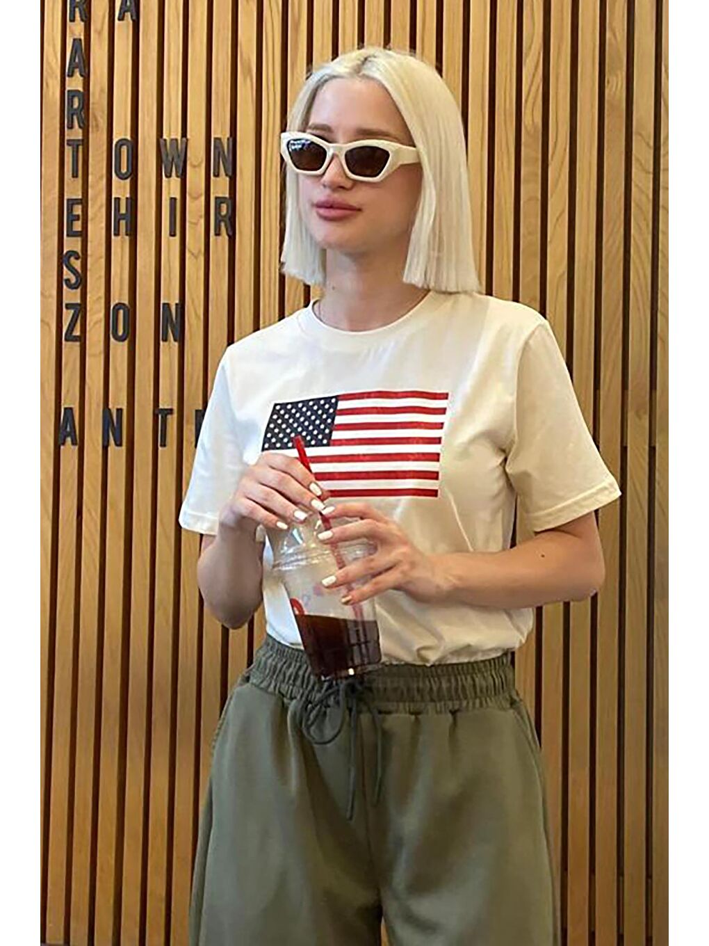 Lacivert  Baskılı Bisiklet Yaka Pamuklu Kısa Kollu Kadın Tişört MG2150-4