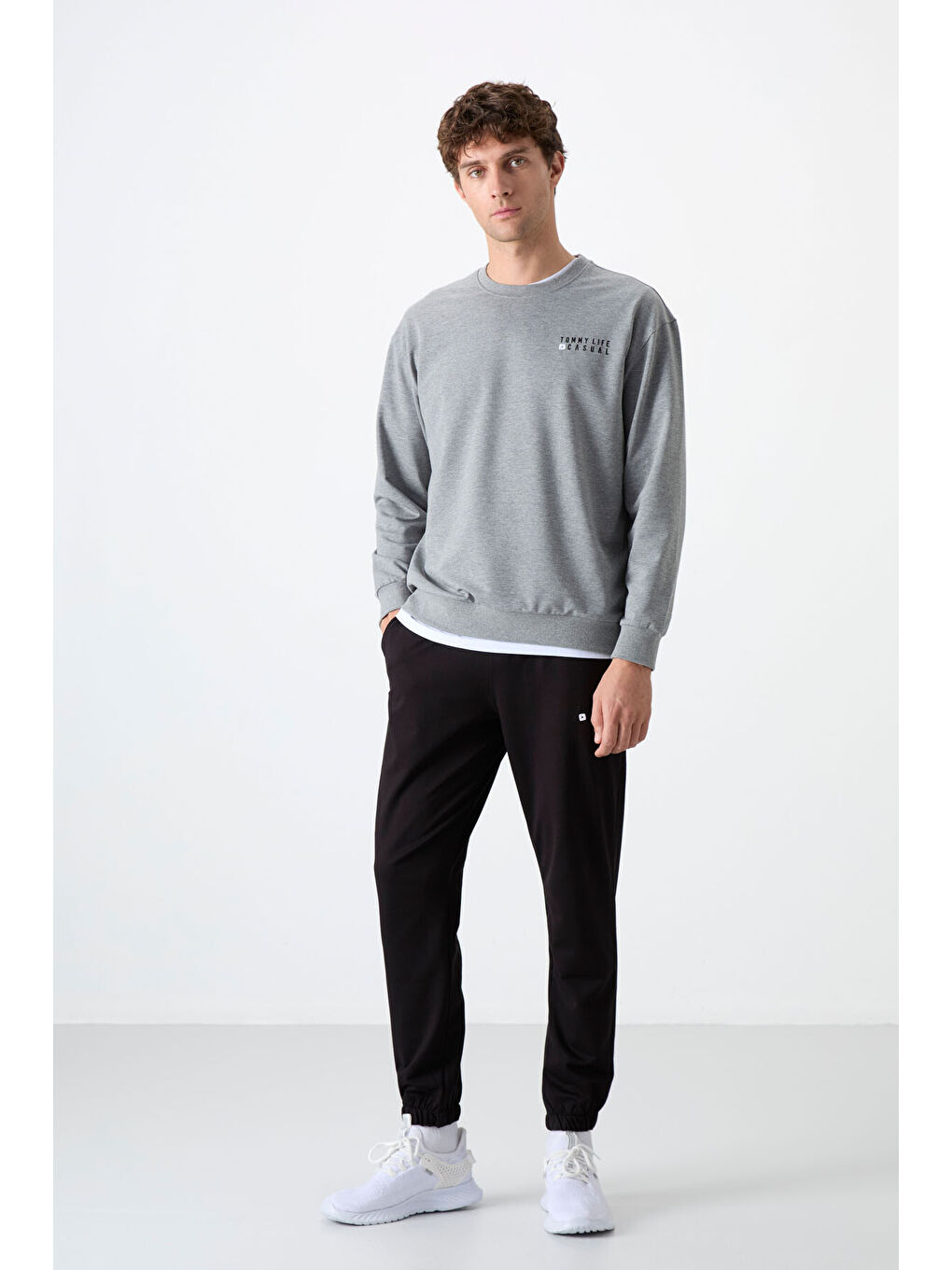 Gri Melanj - Siyah Casual O Yaka Lastik Paça Erkek Oversize Eşofman Takımı - 85120