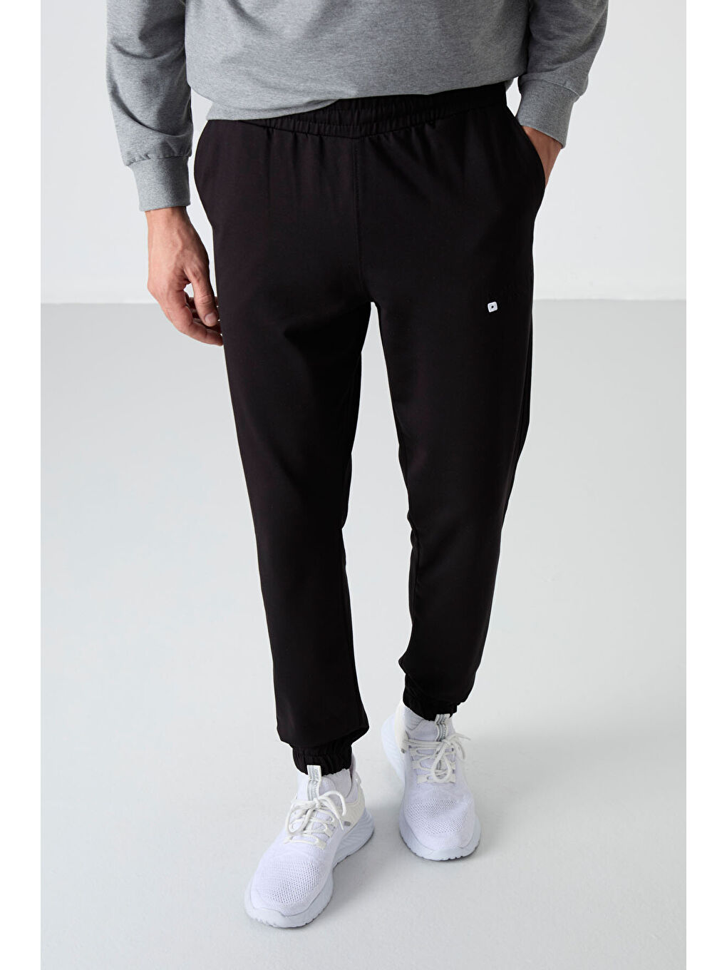 Gri Melanj - Siyah Casual O Yaka Lastik Paça Erkek Oversize Eşofman Takımı - 85120-4