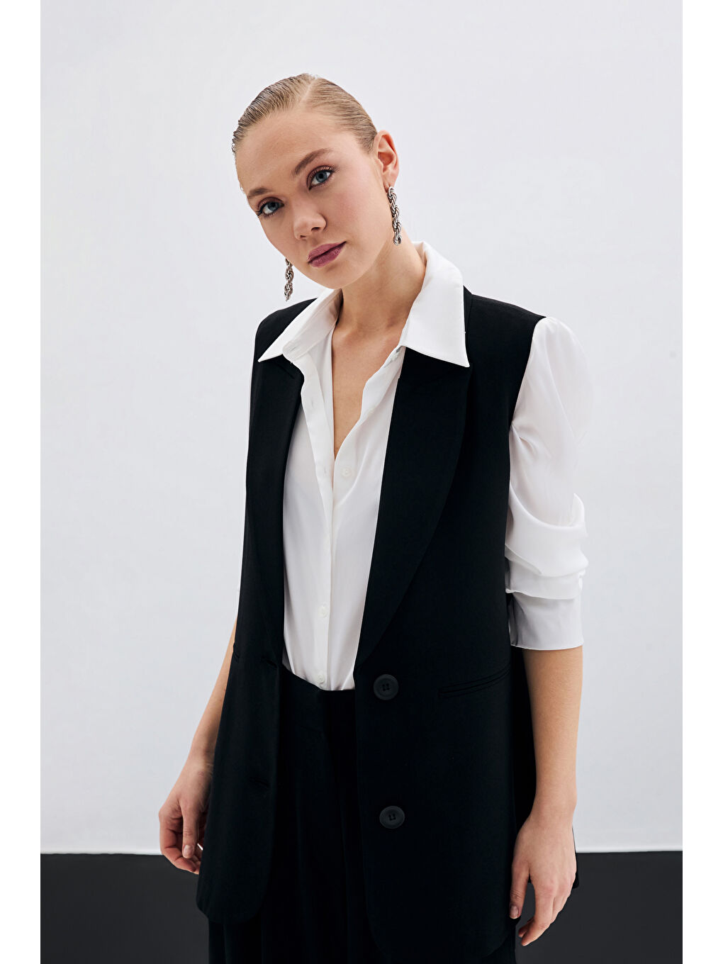 Düğme Detaylı Salaş Yelek - Siyah-6