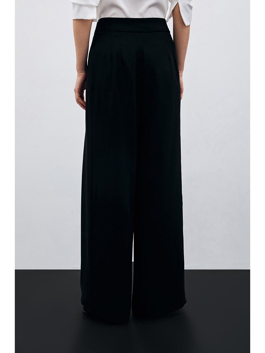 Yüksek Bel Bol Paça Pantolon - Siyah-6