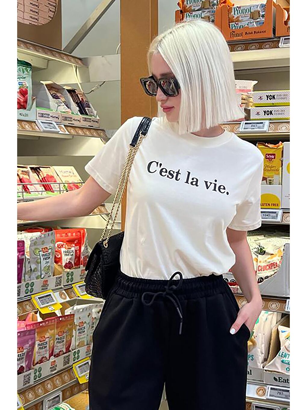 Siyah  yazı baskılı Bisiklet Yaka Pamuklu Kısa Kollu Kadın Tişört MG2150-6