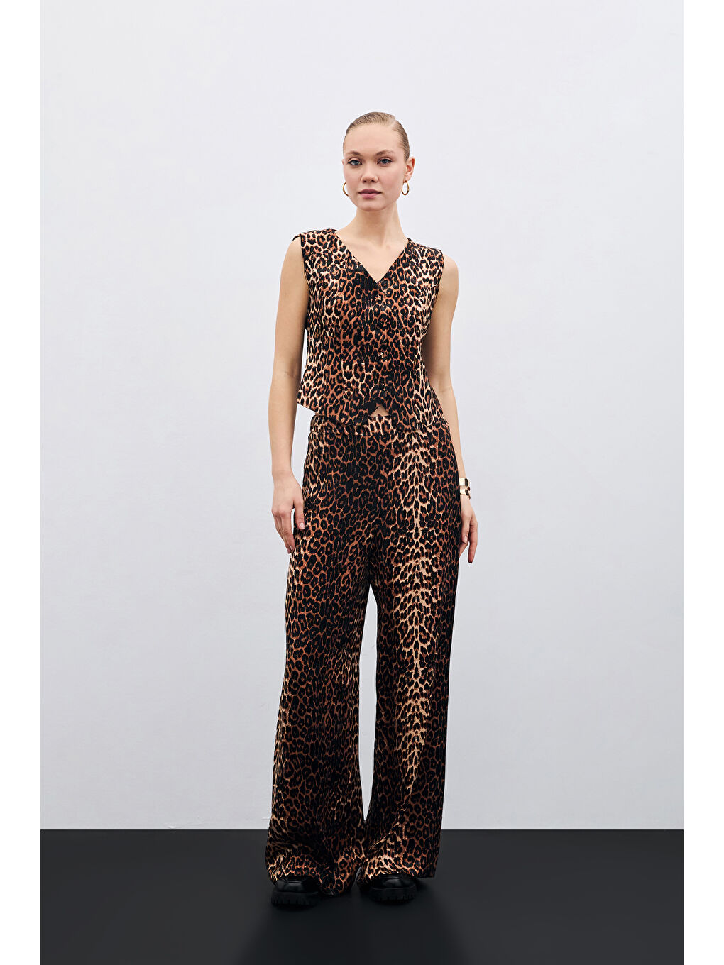 Bol Paça Leopar Pantolon - Siyah-2