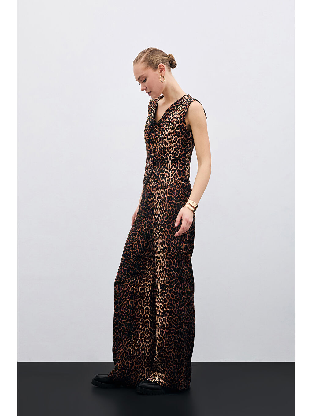 Bol Paça Leopar Pantolon - Siyah-3