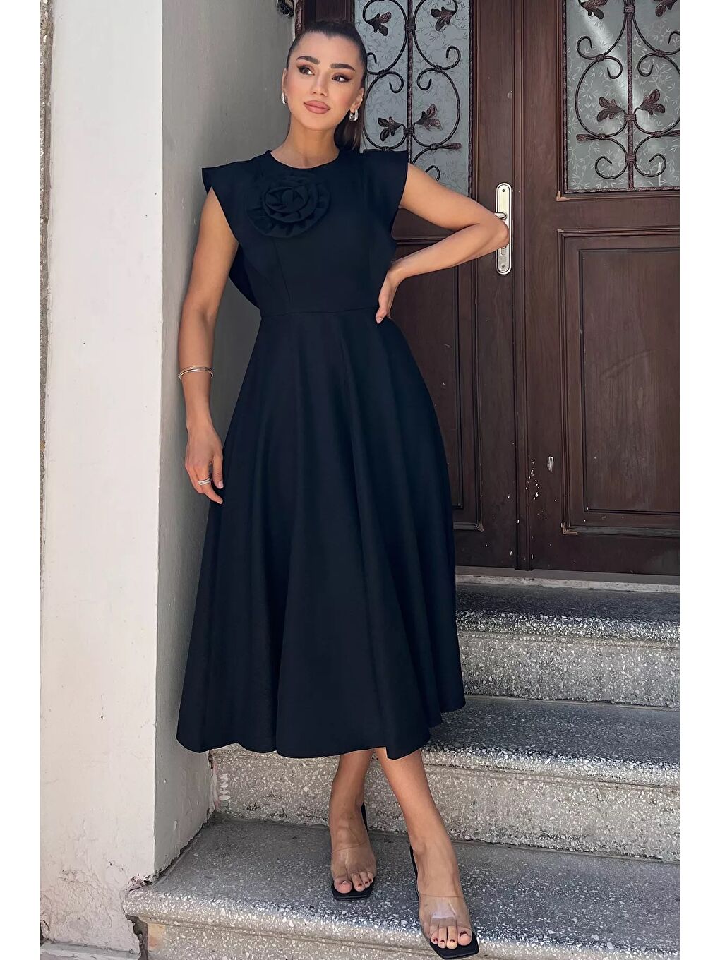 Siyah Gül Detaylı Kadın Elbise-5