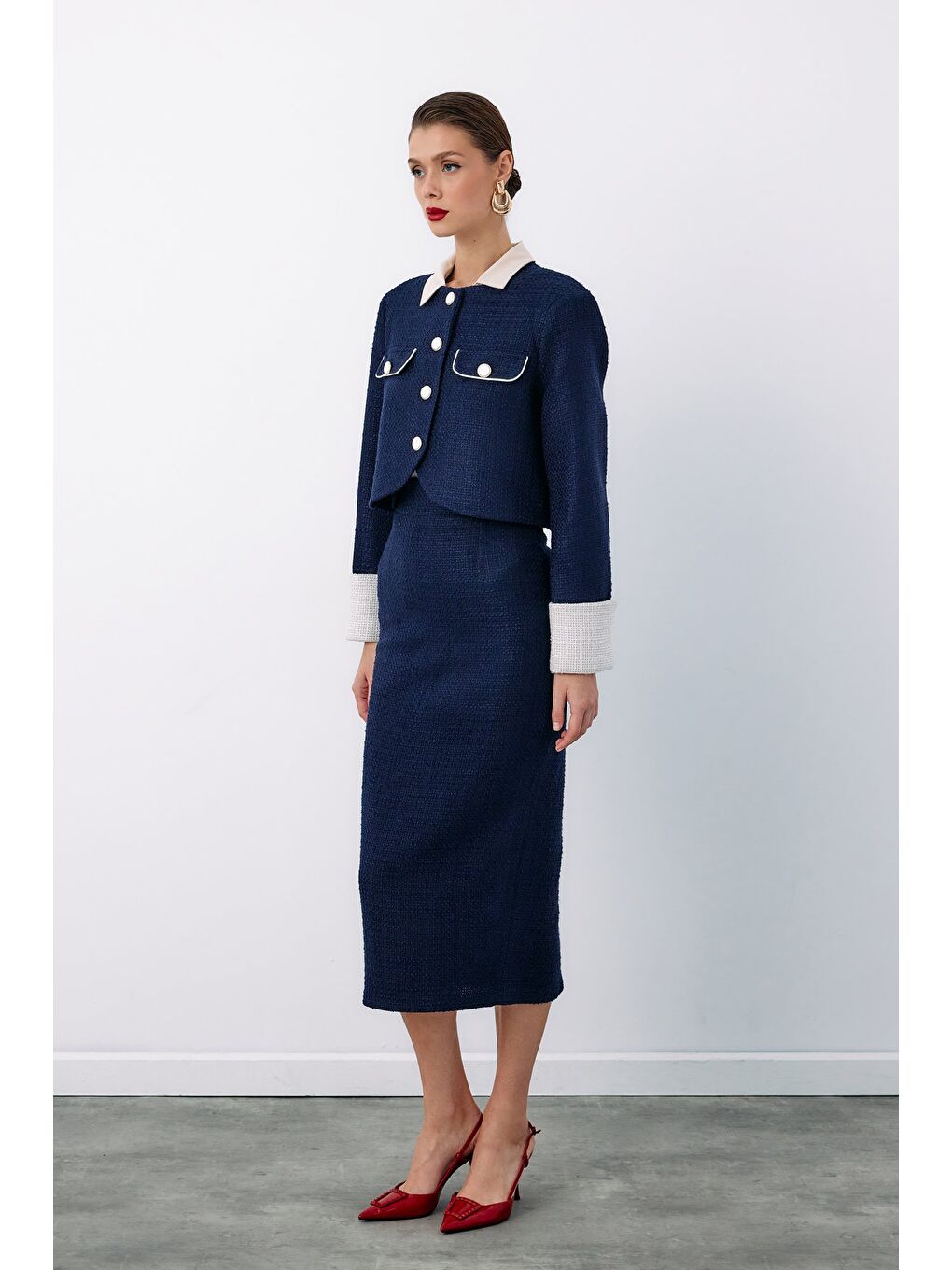 Süs Düğmeli Tüvit Kalem Etek - Lacivert-4