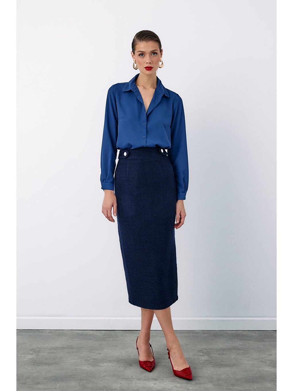 Süs Düğmeli Tüvit Kalem Etek - Lacivert-6