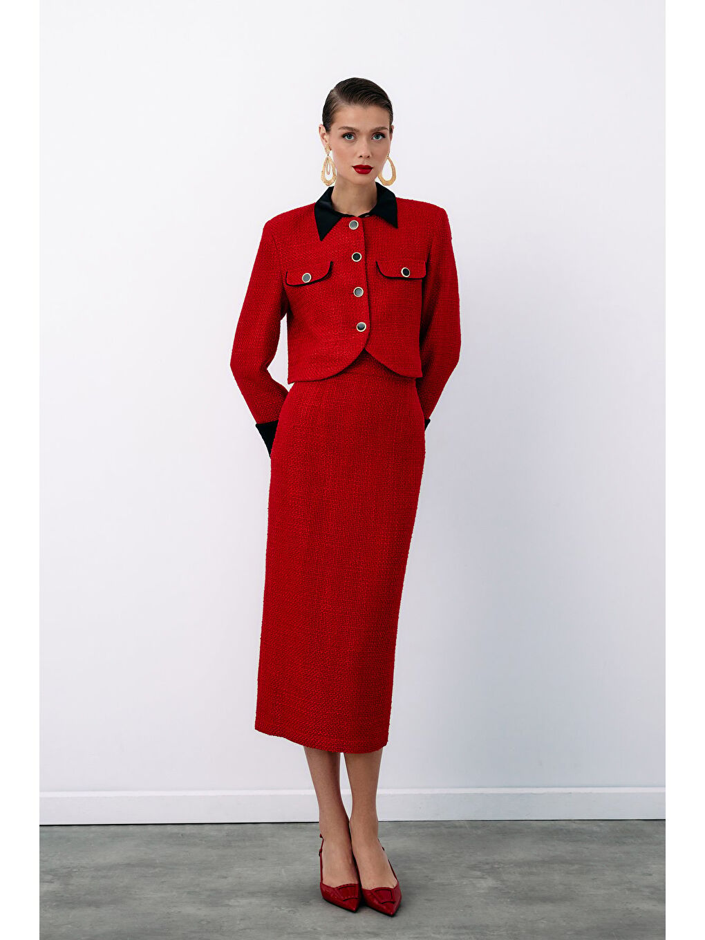 Süs Düğmeli Tüvit Kalem Etek - Kırmızı-2