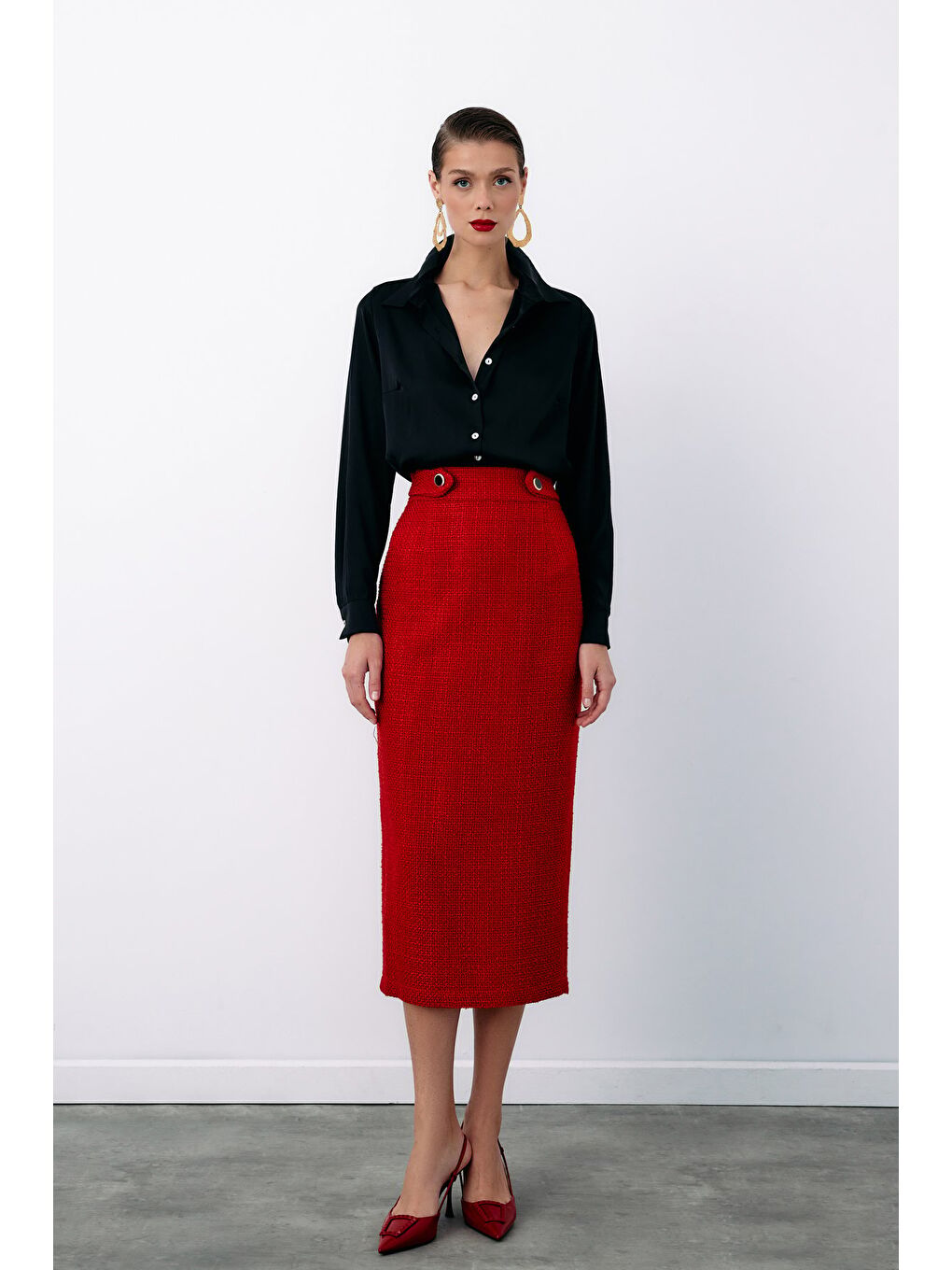 Süs Düğmeli Tüvit Kalem Etek - Kırmızı-5