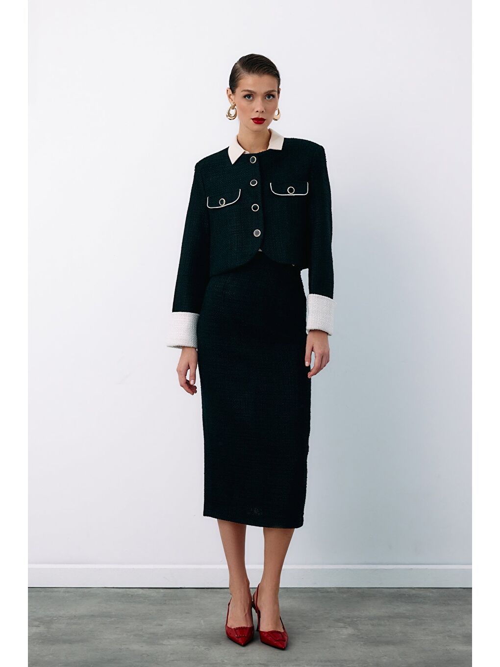 Süs Düğmeli Tüvit Kalem Etek - Siyah-2