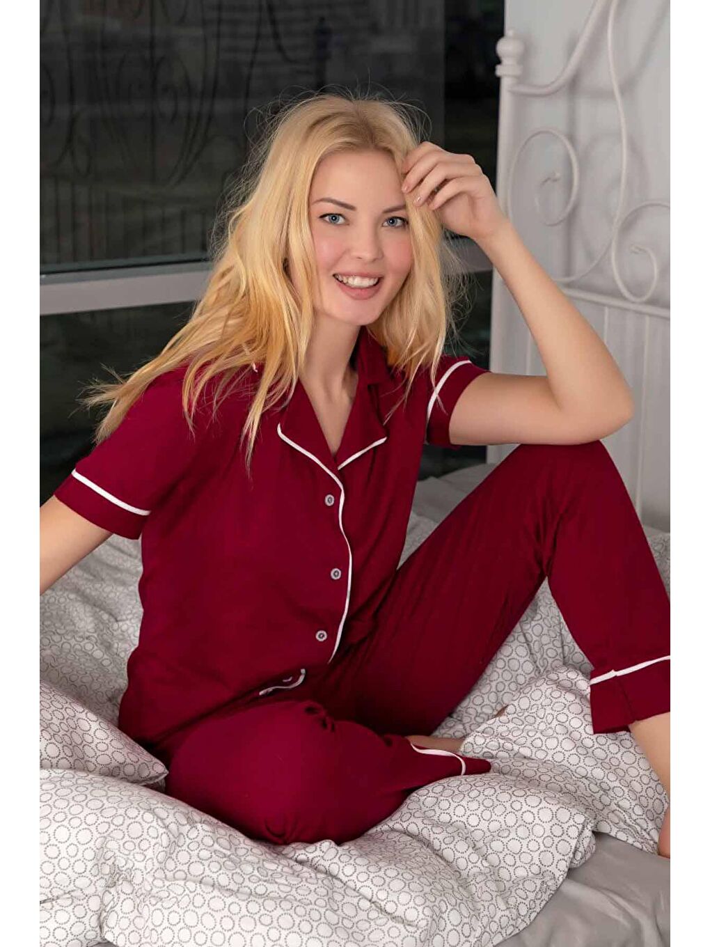 Bordo Kısa Kollu Pamuklu Düğmeli Biyeli Pijama Takım