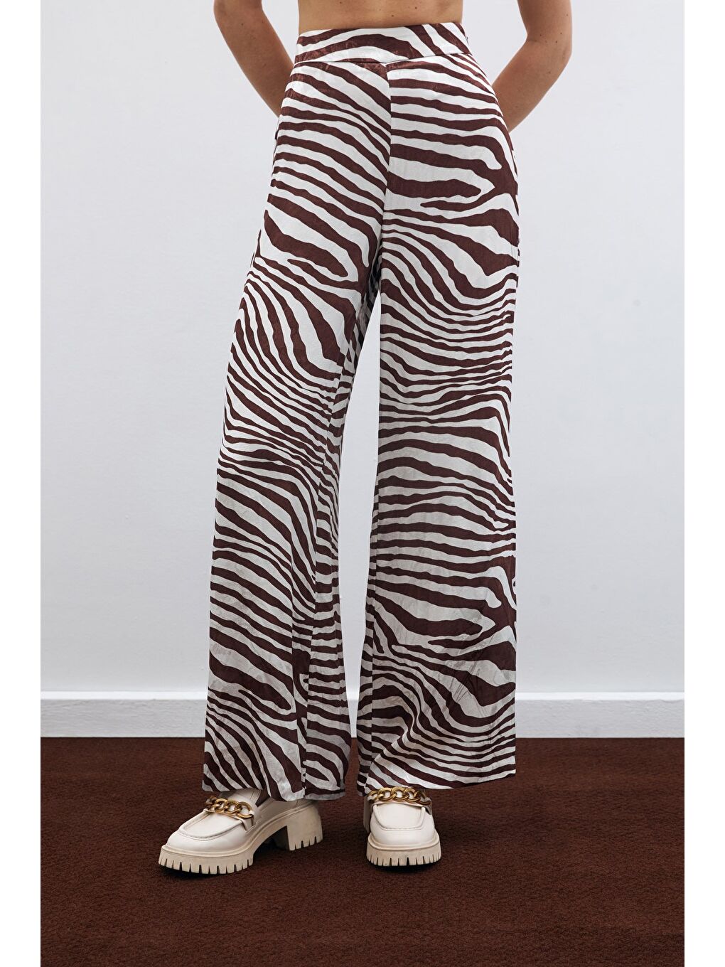 Kahverengi Salaş Zebra Desen Pantolon - Kahve-6