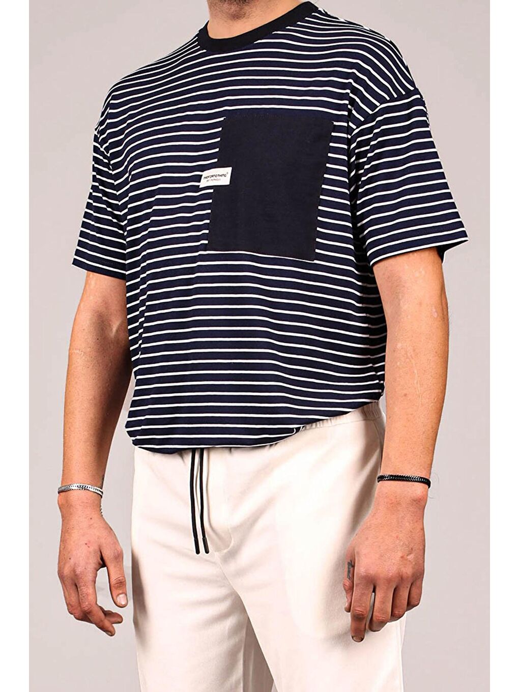 Siyah Çizgili Yamalı Erkek Tişört 6085-1