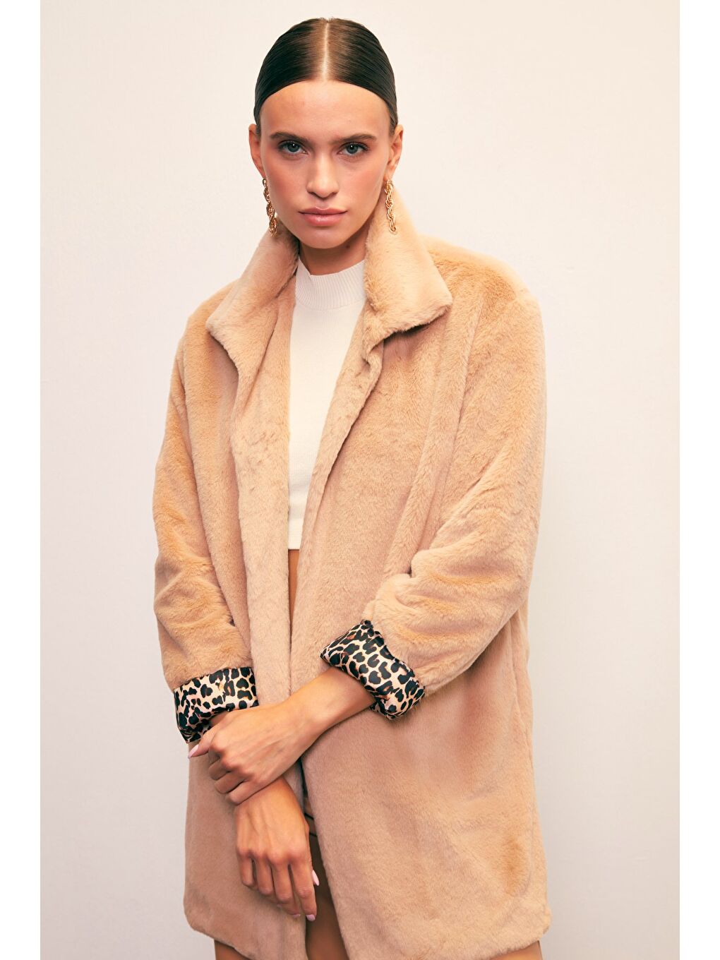 Bej Leopar Astarlı Pelüş Kaban - Vizon-2