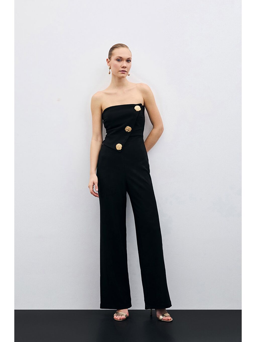 Aksesuarlı Straplez Tulum - Siyah