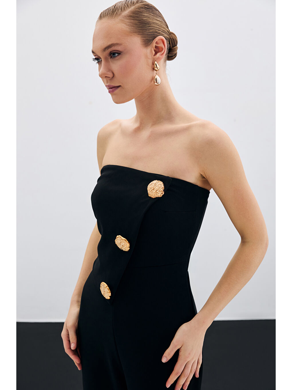 Aksesuarlı Straplez Tulum - Siyah-2