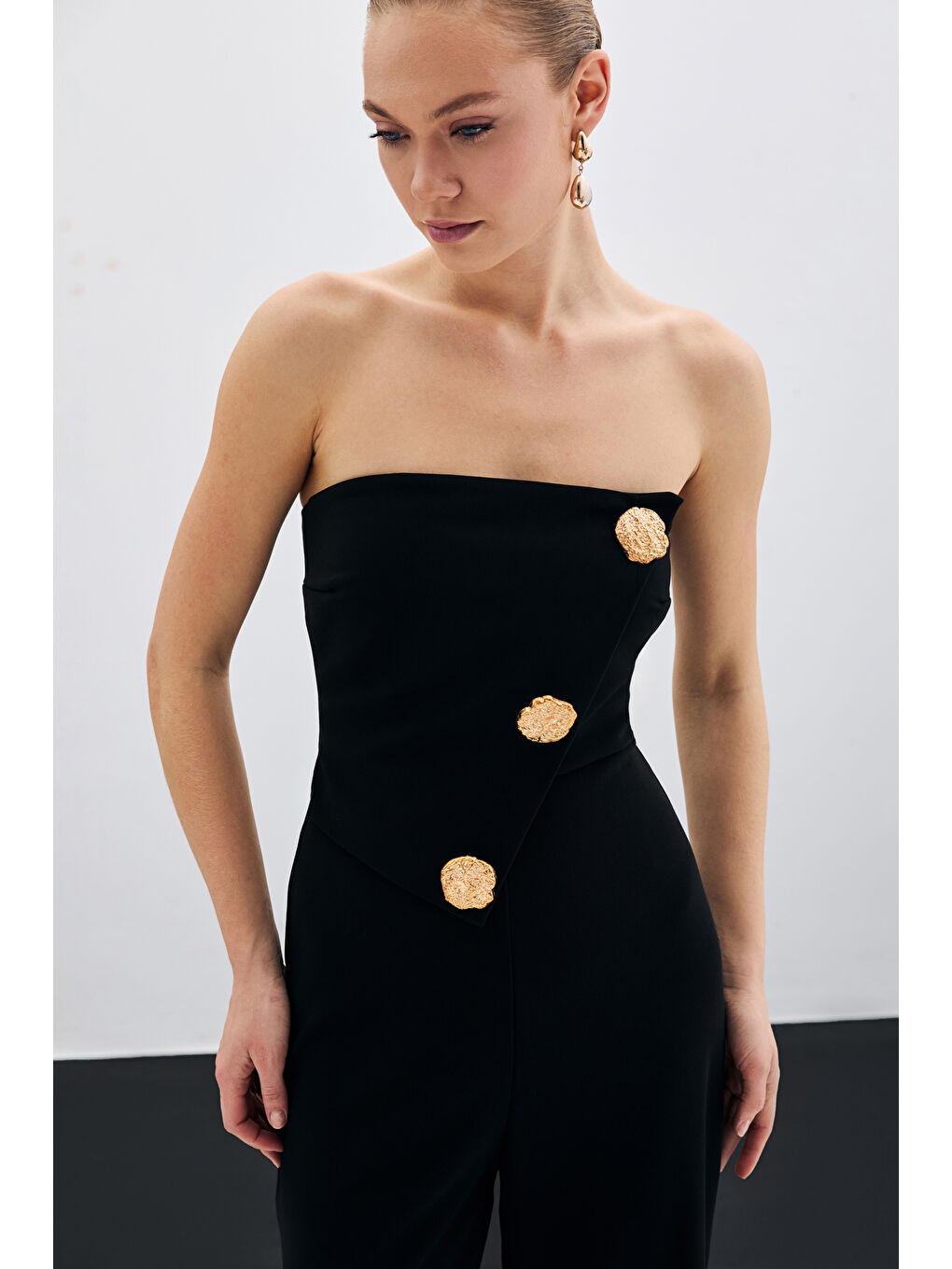 Aksesuarlı Straplez Tulum - Siyah-3