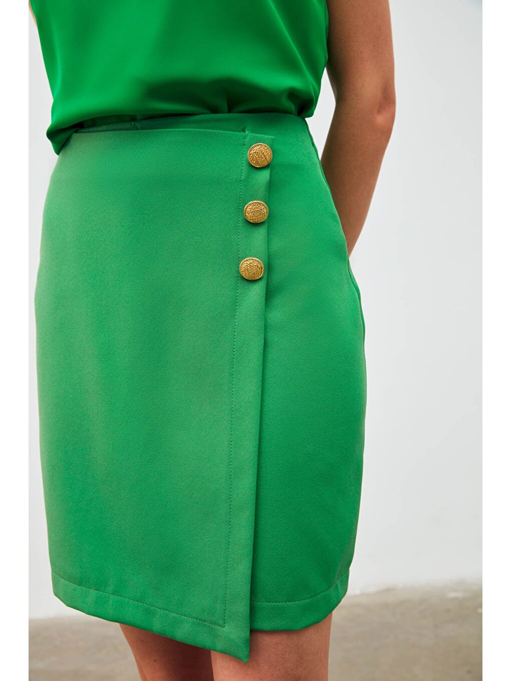 Kruvaze Düğme Detaylı Etek - K.Yeşil-4